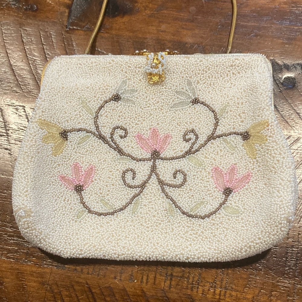 beautiful vintage 1960’s French beaded pouch handbag